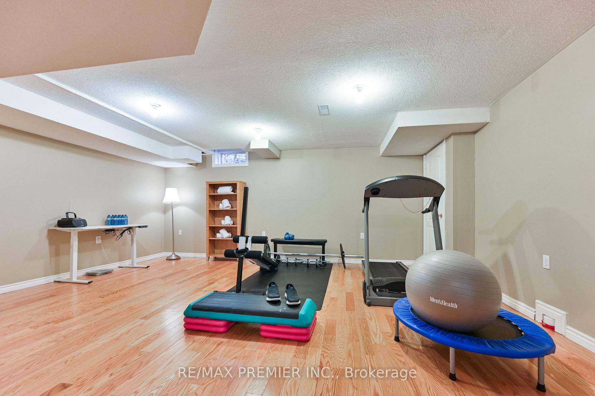 Photo 31 of 36 Helen Street, Vaughan, East Woodbridge — HOMEH