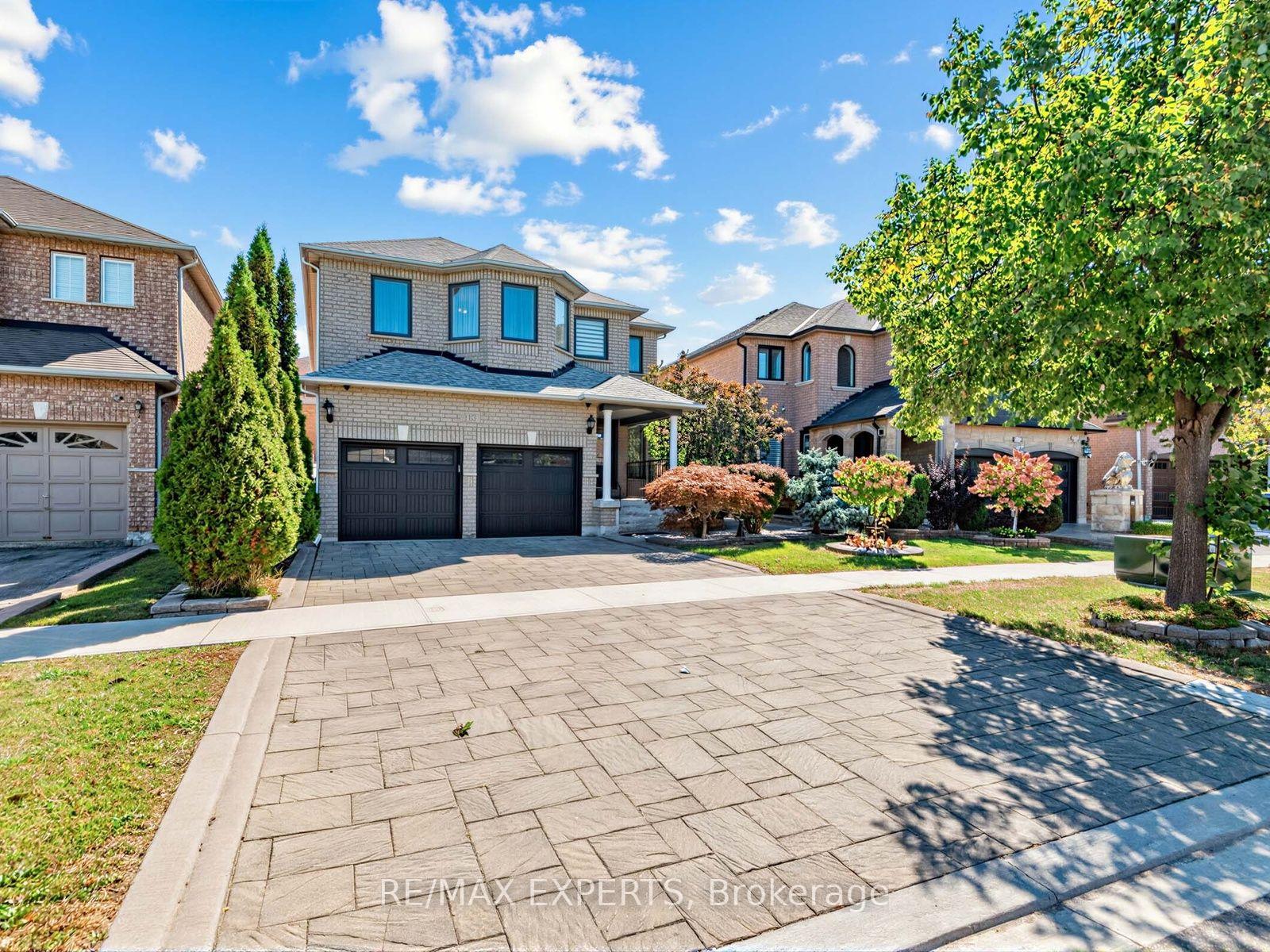 Photo 2 of 113 Sonoma Boulevard, Vaughan, Sonoma Heights — HOMEH