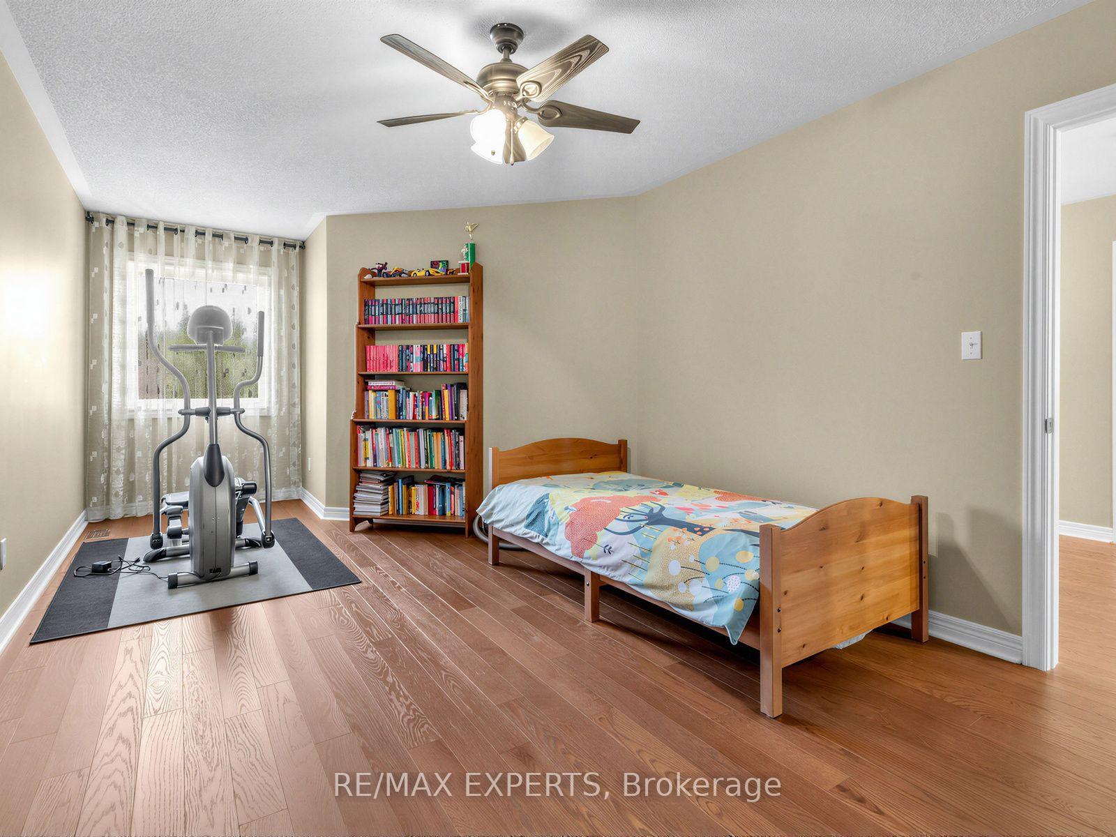Photo 22 of 113 Sonoma Boulevard, Vaughan, Sonoma Heights — HOMEH