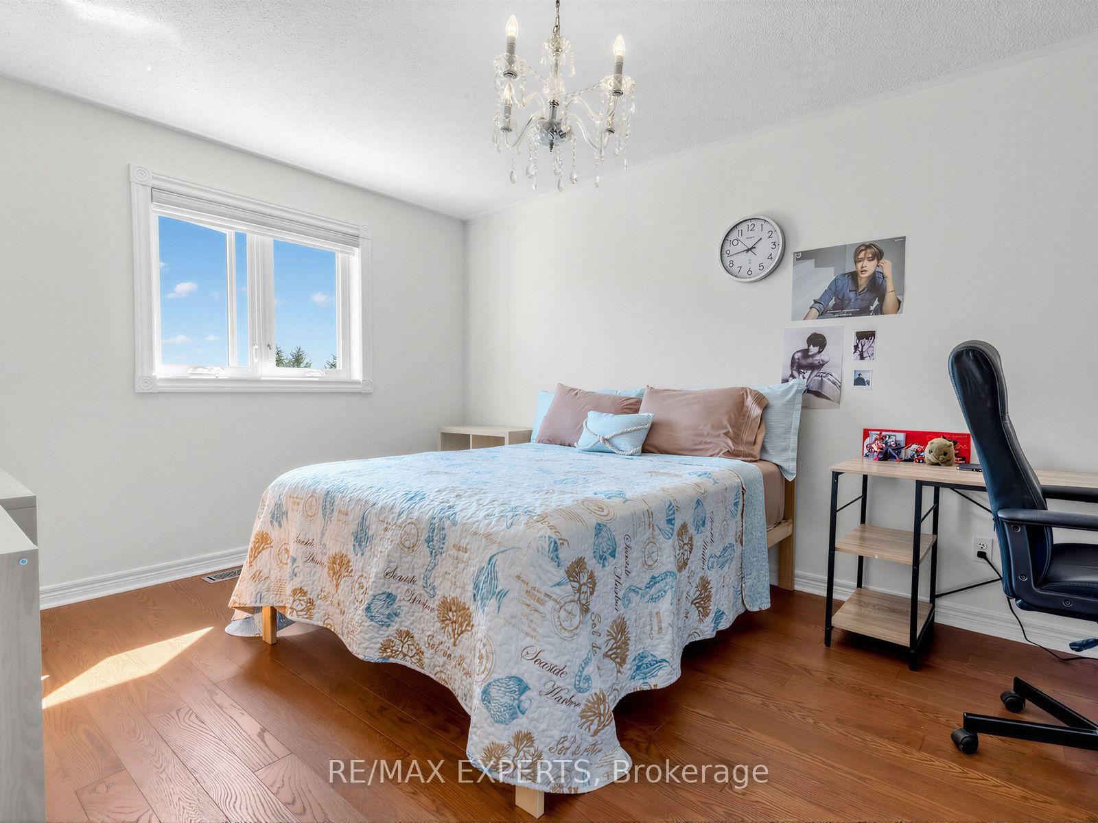 Photo 24 of 113 Sonoma Boulevard, Vaughan, Sonoma Heights — HOMEH