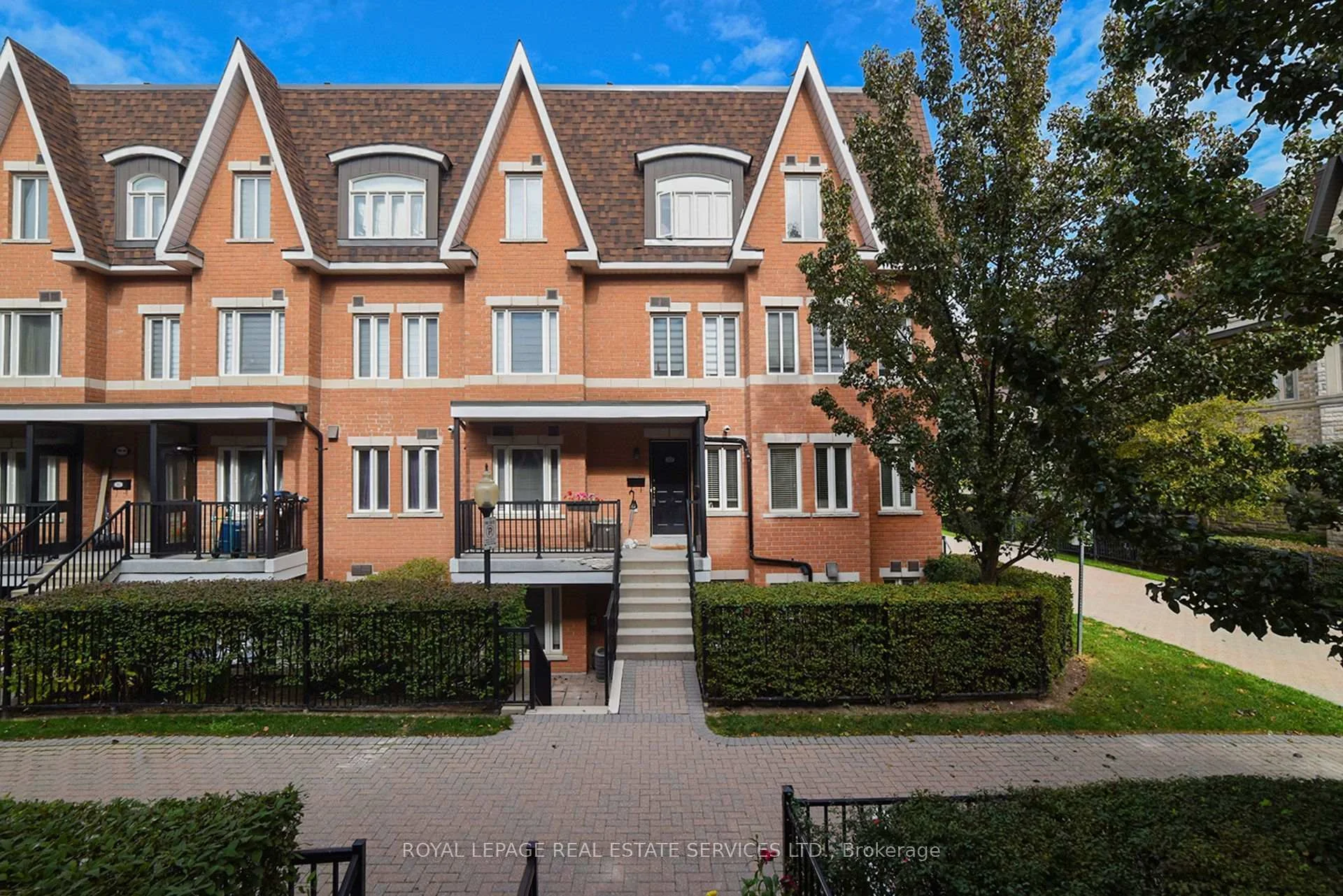 Photo of Unit 359, 312 John Street