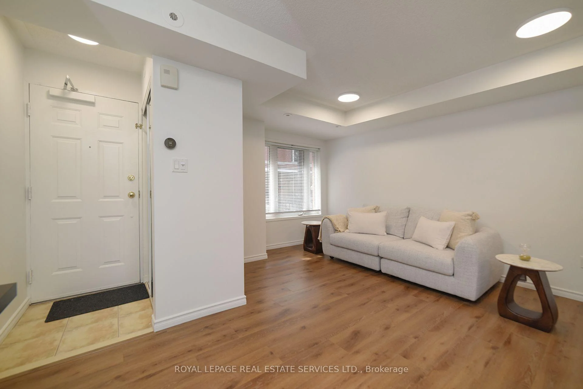 Photo 10 of Unit 359, 312 John Street, Markham, Aileen-Willowbrook — HOMEH