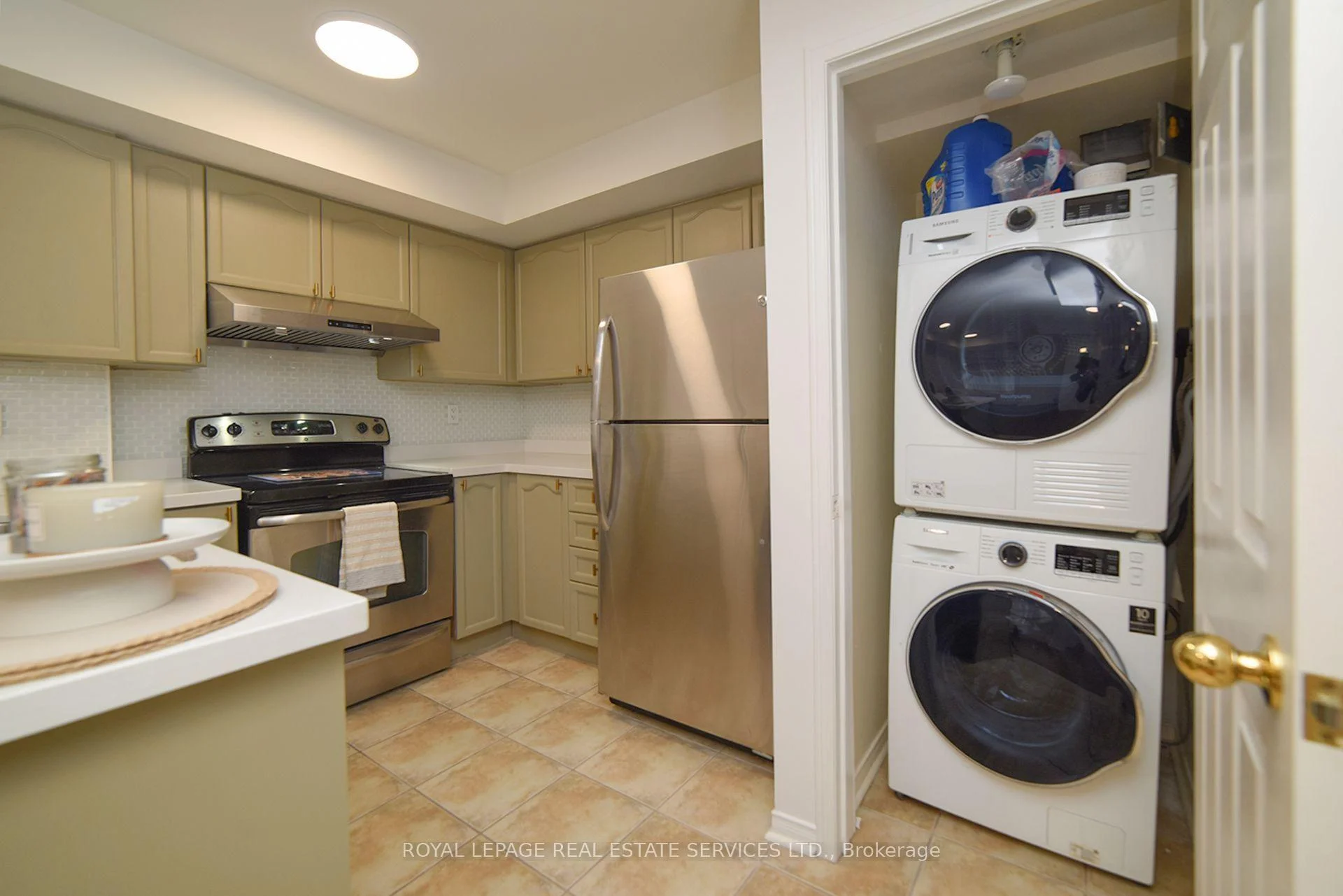 Photo 32 of Unit 359, 312 John Street, Markham, Aileen-Willowbrook — HOMEH