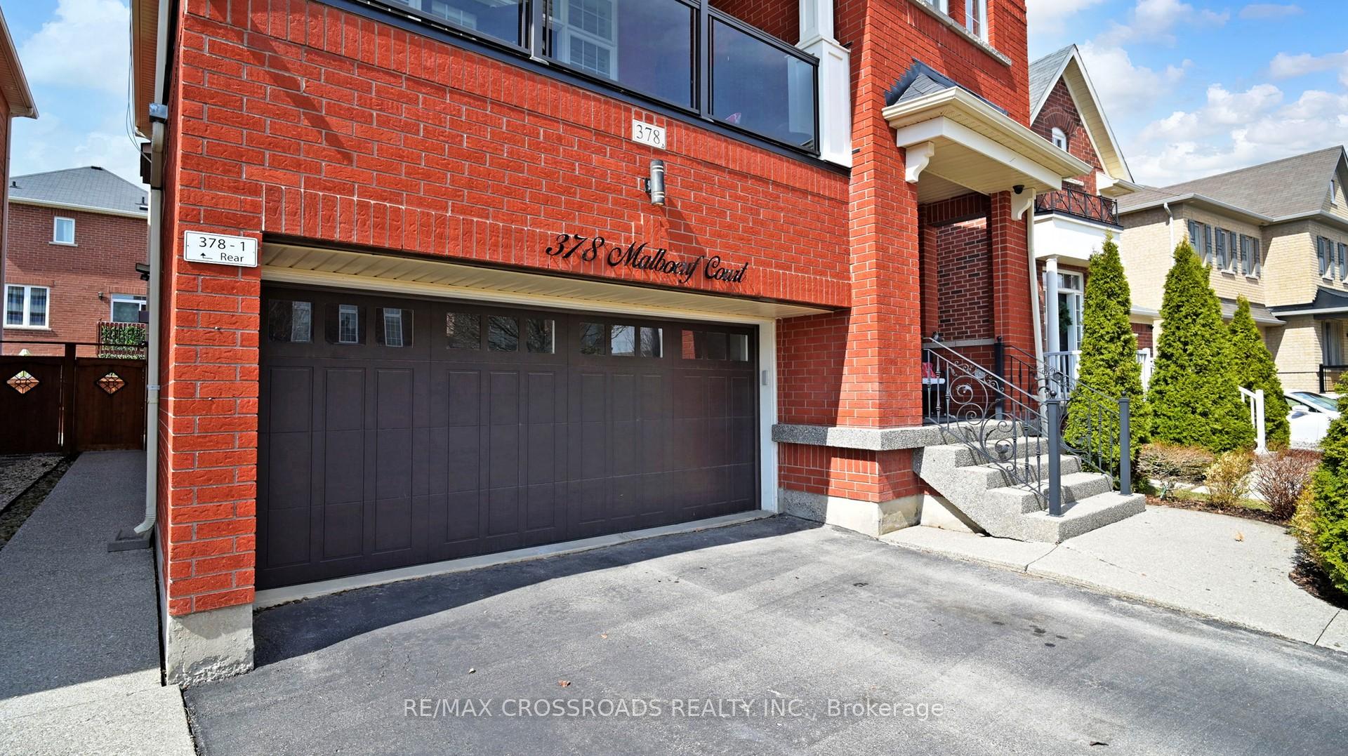 Photo 3 of 378 Malboeuf Court, Milton, Scott — HOMEH