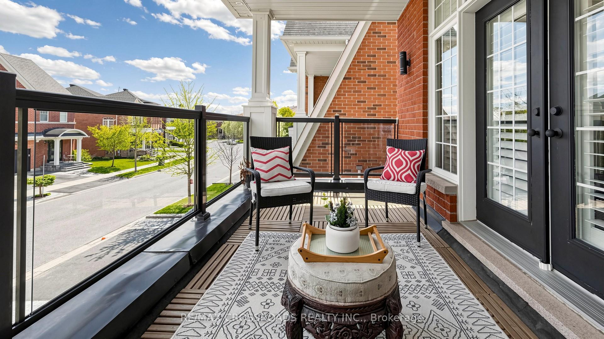 Photo 11 of 378 Malboeuf Court, Milton, Scott — HOMEH