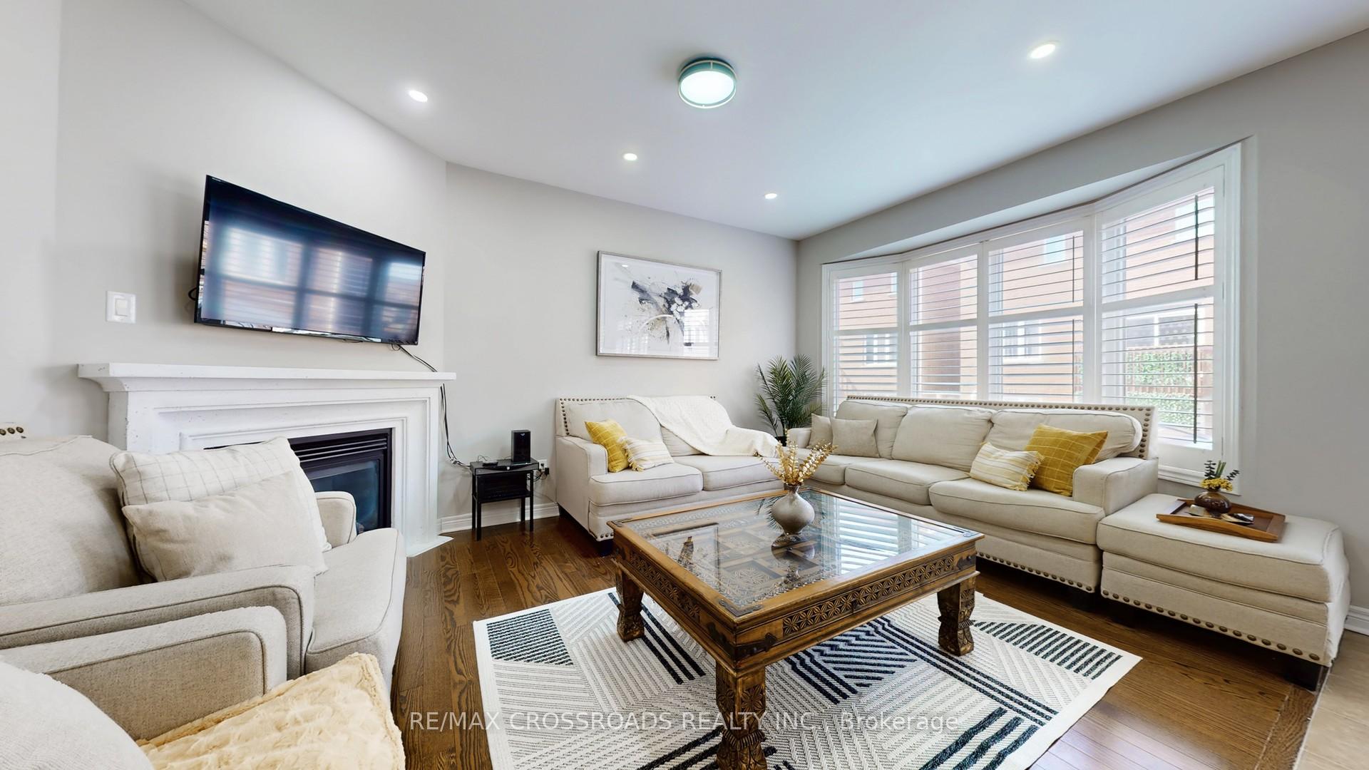 Photo 17 of 378 Malboeuf Court, Milton, Scott — HOMEH