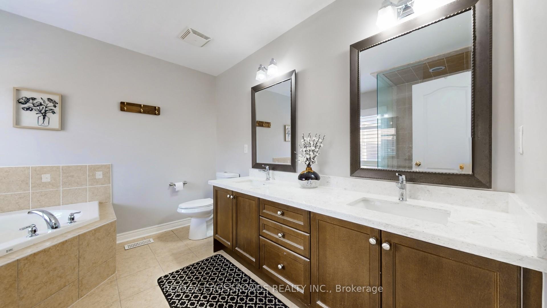 Photo 23 of 378 Malboeuf Court, Milton, Scott — HOMEH