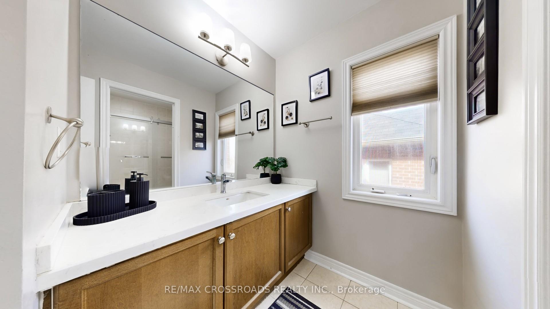 Photo 30 of 378 Malboeuf Court, Milton, Scott — HOMEH
