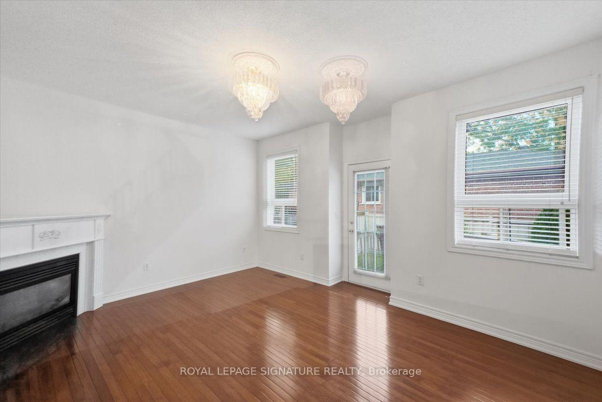 Photo 16 of 106 Craggview Drive, Scarborough, West Hill — HOMEH
