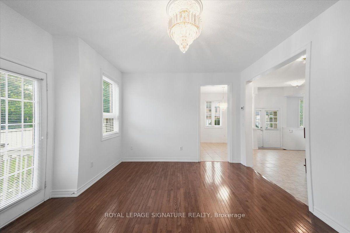 Photo 27 of 106 Craggview Drive, Scarborough, West Hill — HOMEH