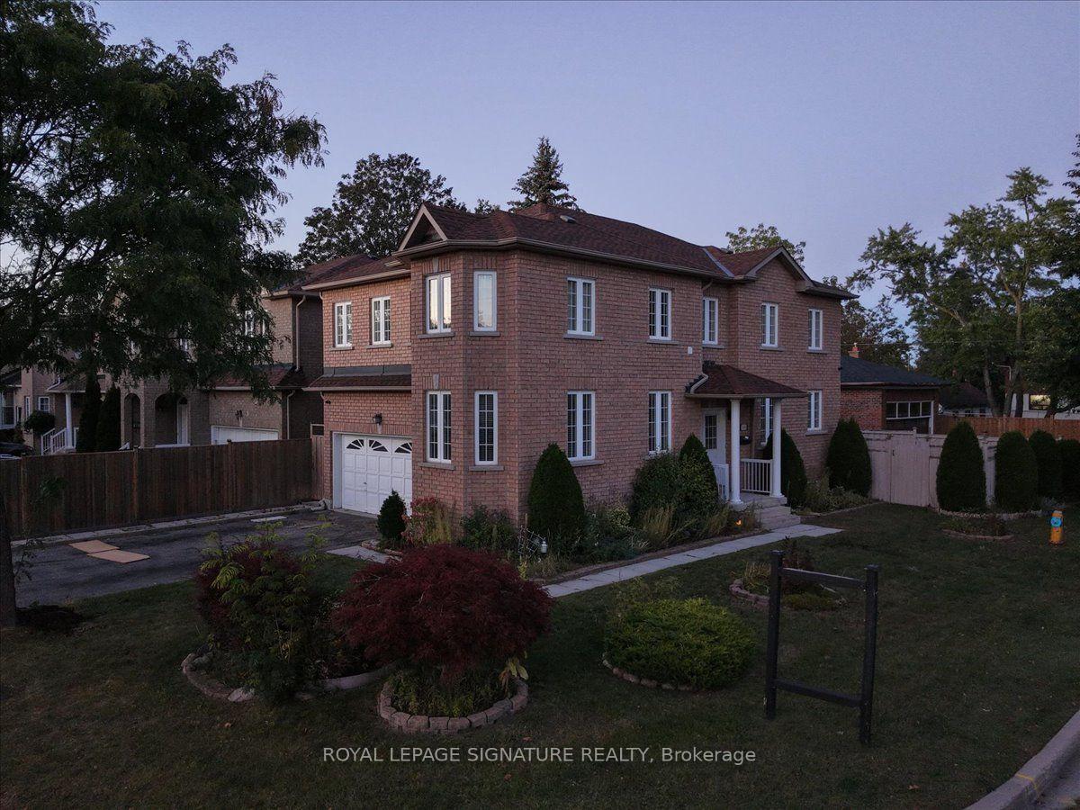 Photo 46 of 106 Craggview Drive, Scarborough, West Hill — HOMEH
