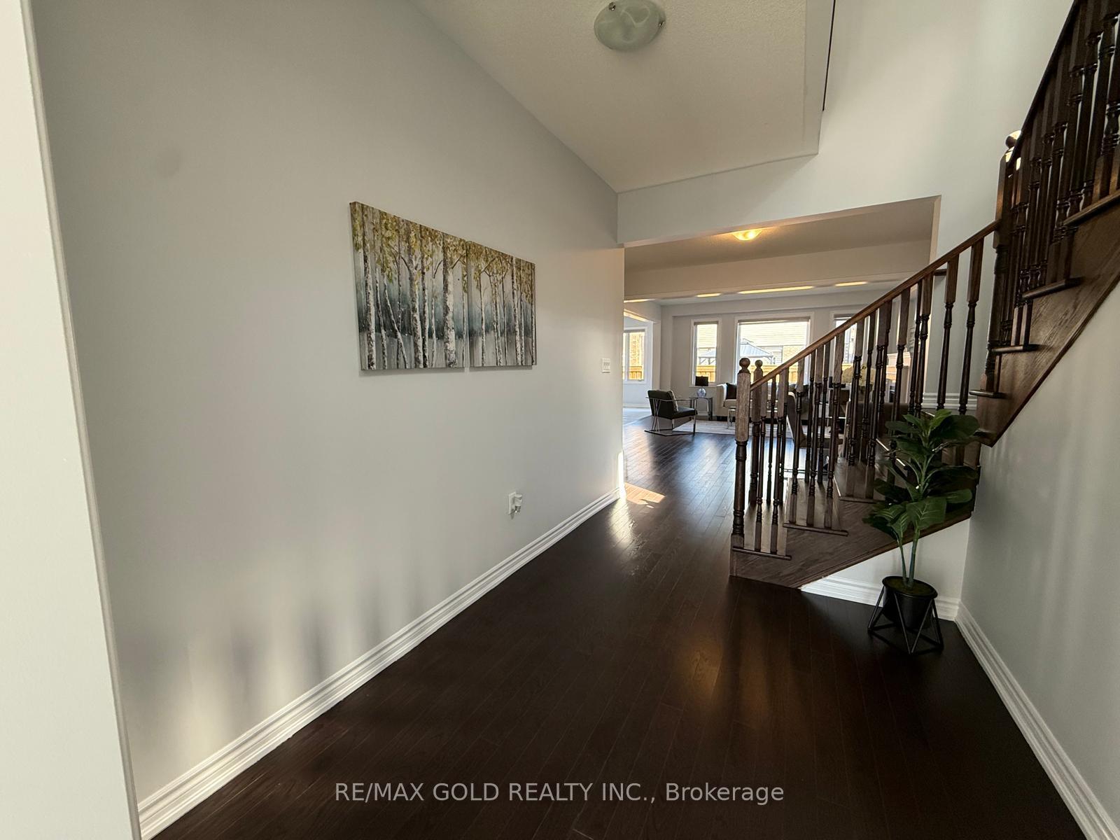 Photo 7 of 82 Nottingham Road, Barrie, Rural Barrie Southeast — HOMEH