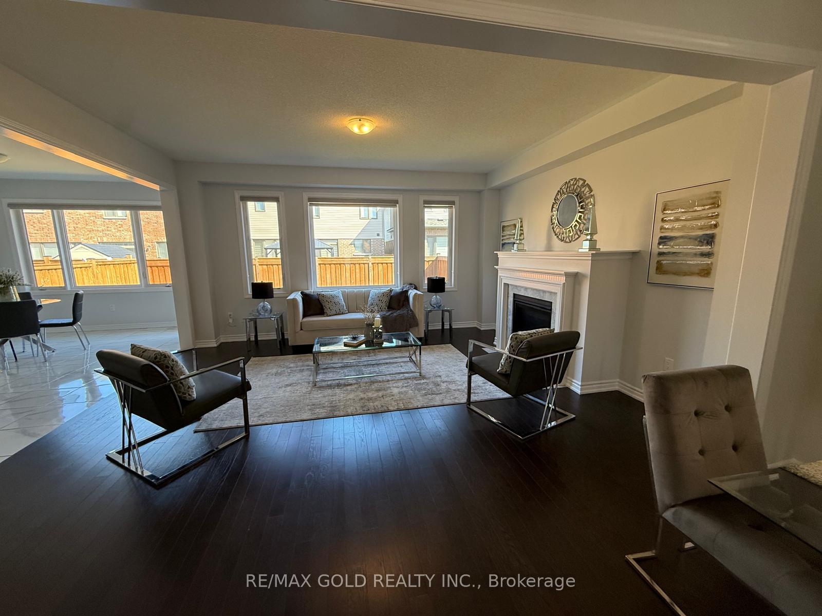 Photo 9 of 82 Nottingham Road, Barrie, Rural Barrie Southeast — HOMEH