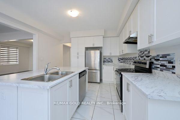 Photo 40 of 82 Nottingham Road, Barrie, Rural Barrie Southeast — HOMEH