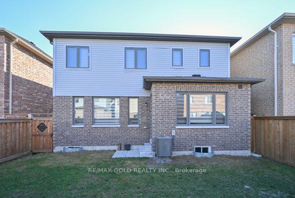 Photo 67 of 82 Nottingham Road, Barrie, Rural Barrie Southeast — HOMEH