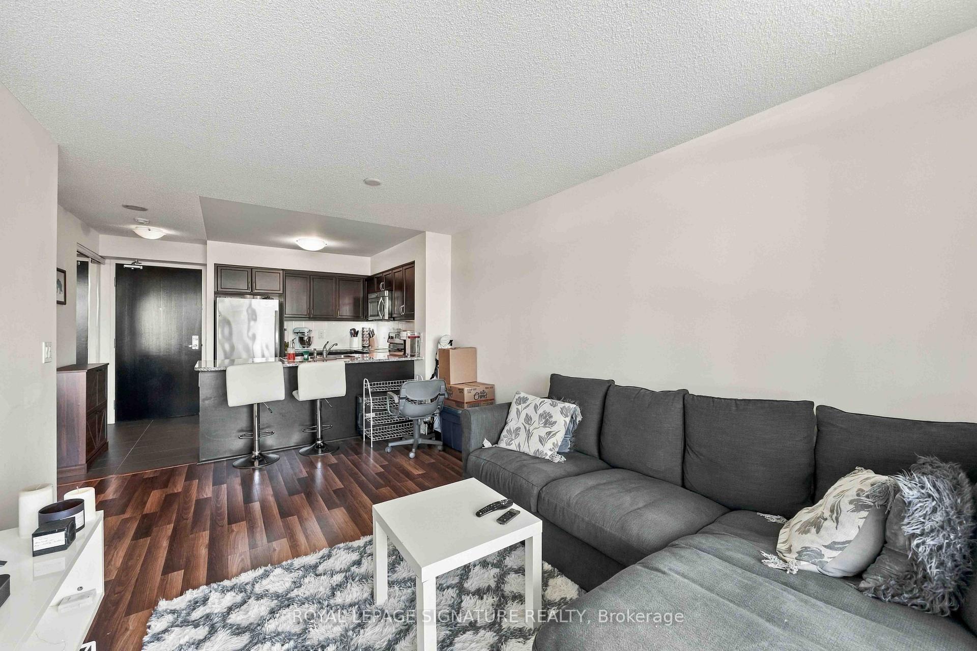 Photo 8 of Unit 1612, 25 Lower Simcoe Street, Toronto, Waterfront Communities — HOMEH