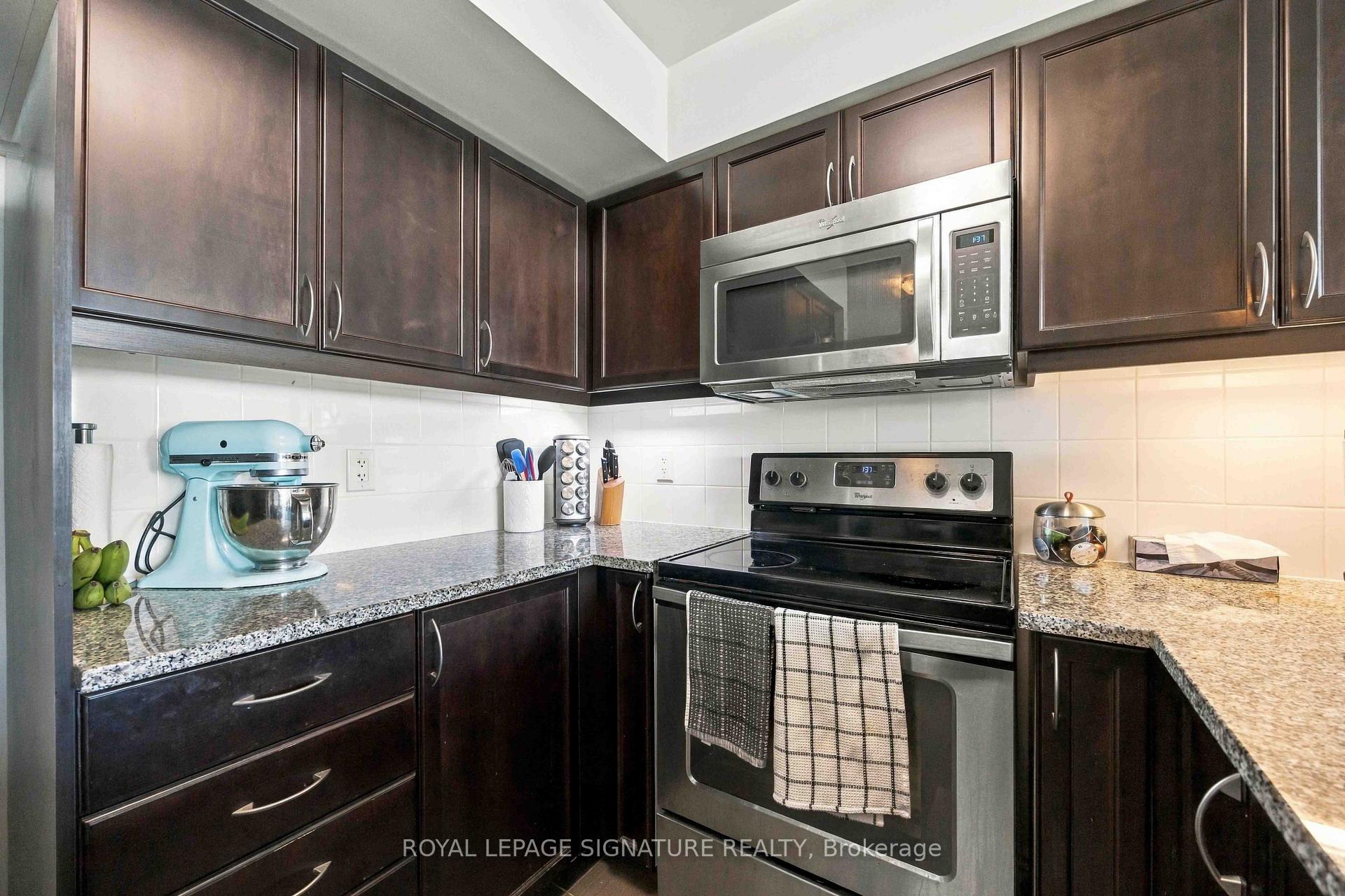 Photo 14 of Unit 1612, 25 Lower Simcoe Street, Toronto, Waterfront Communities — HOMEH