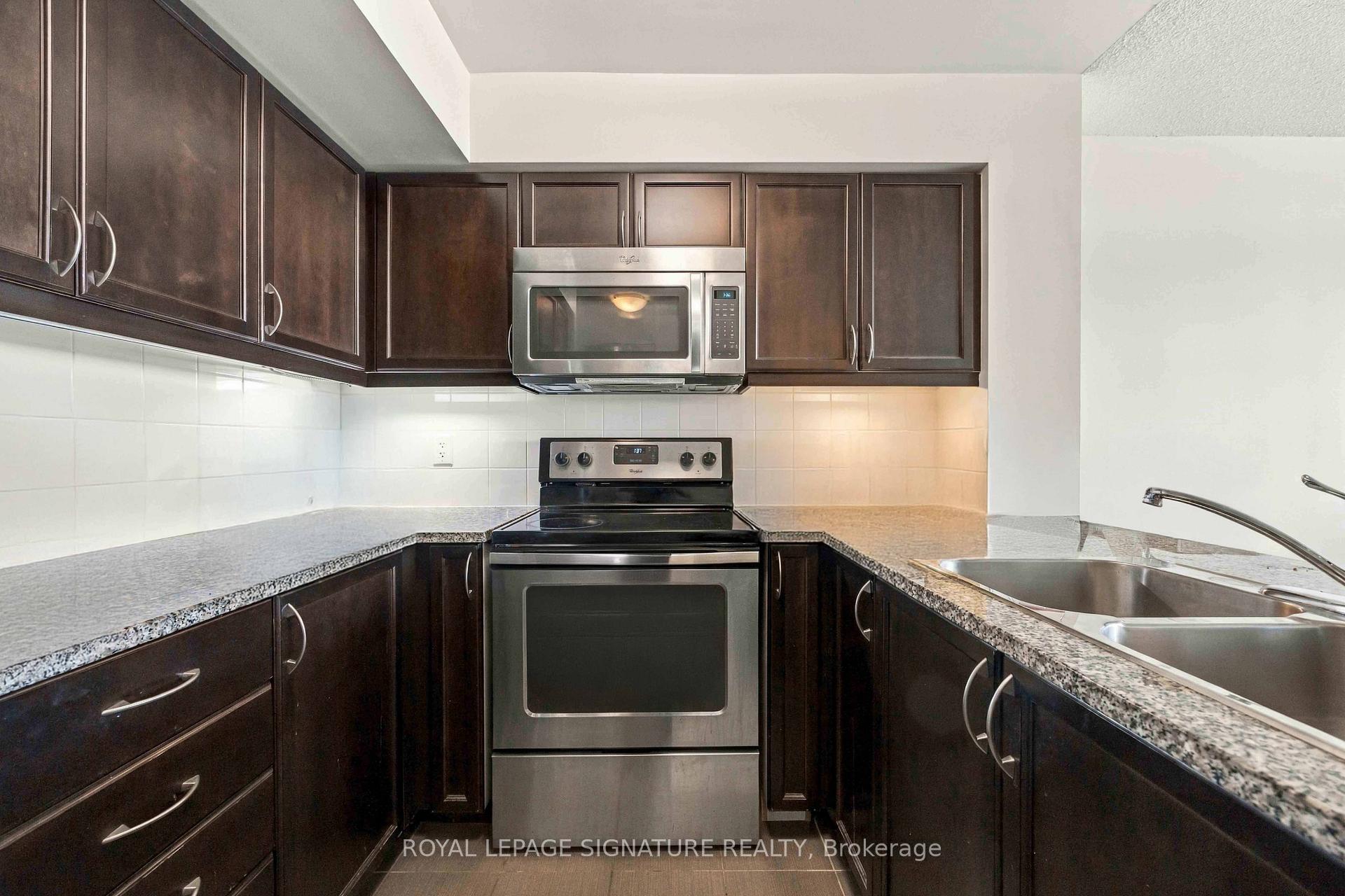 Photo 15 of Unit 1612, 25 Lower Simcoe Street, Toronto, Waterfront Communities — HOMEH