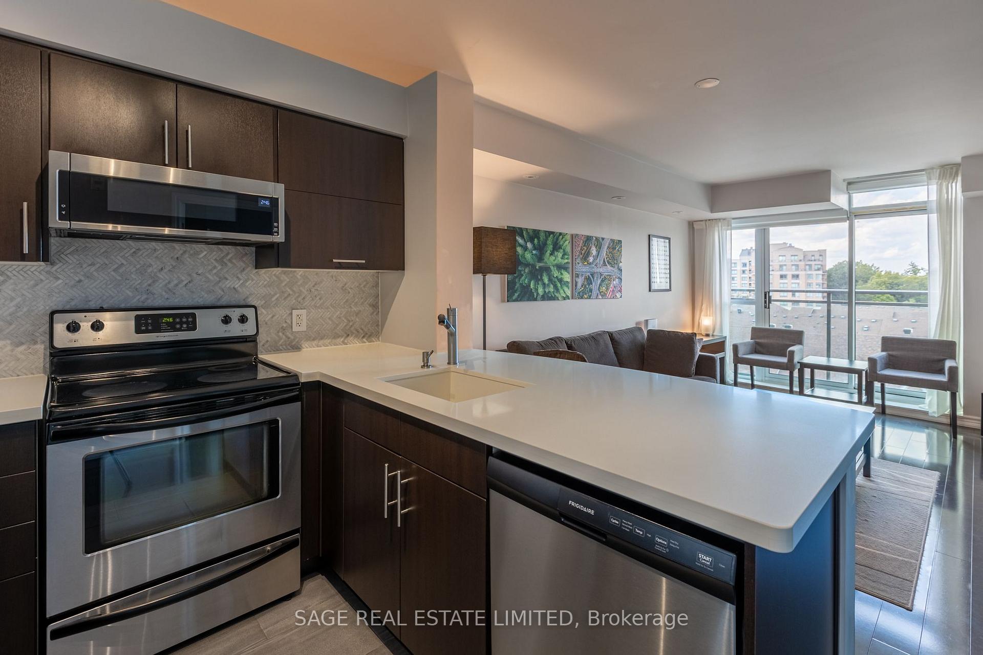 Photo 13 of Unit 502, 120 Dalliomore Circle, North York, Banbury-Don Mills — HOMEH