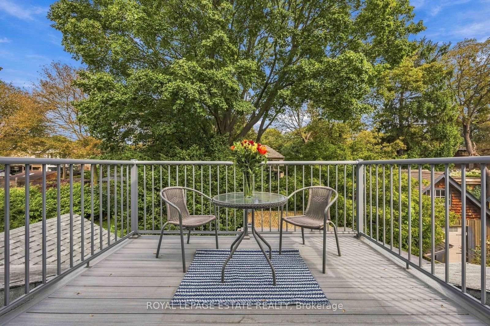 Photo 17 of 47 Harding Boulevard, Scarborough, Birchcliffe-Cliffside — HOMEH