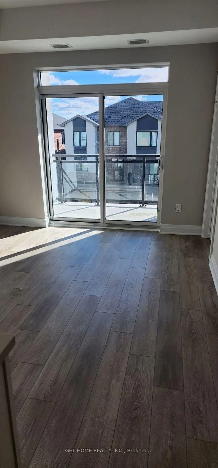 Photo 25 of Unit #306, 480 Gordon Krantz Avenue, Milton, Walker — HOMEH