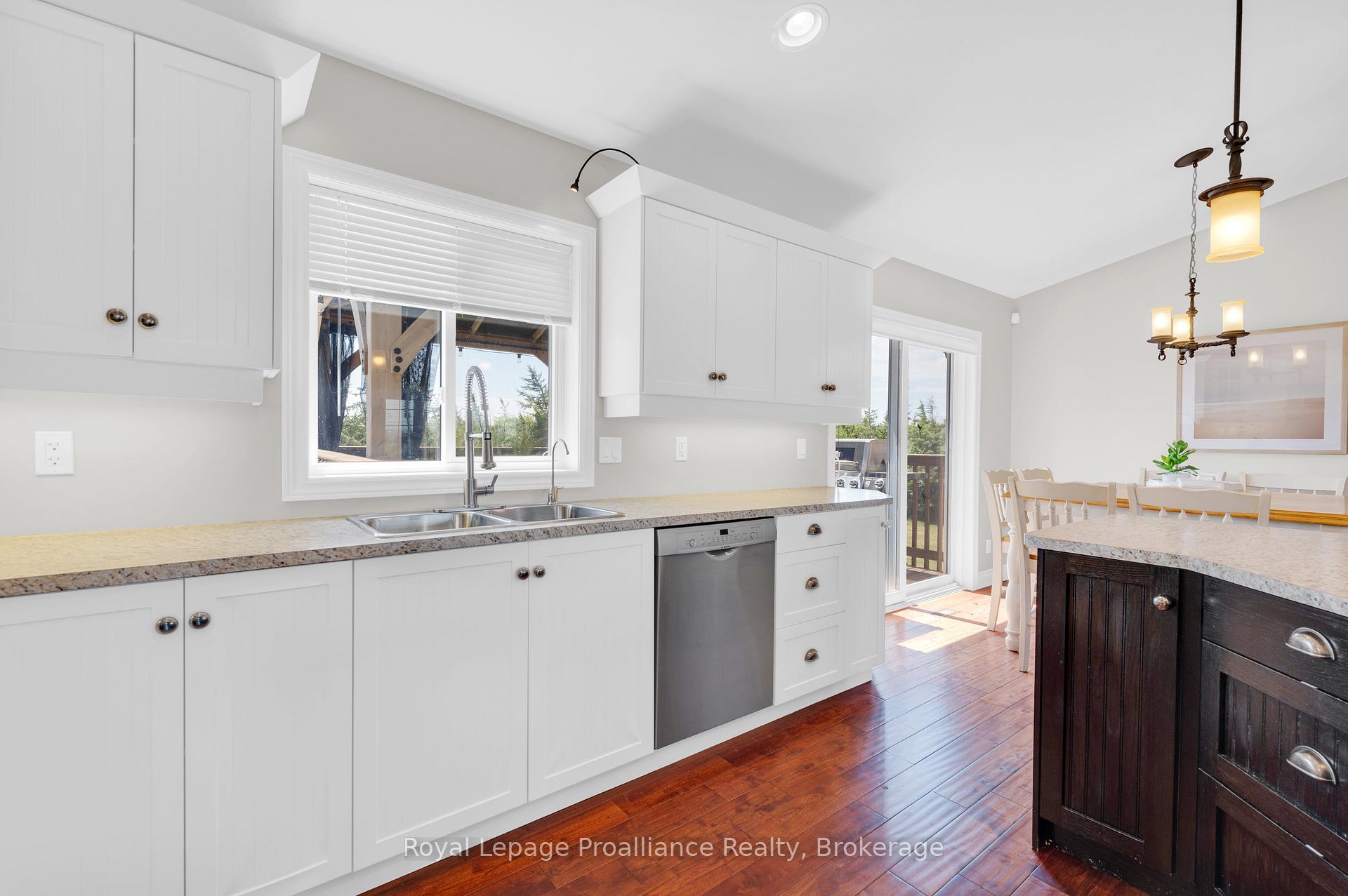 Photo 12 of 3471 County 3 Road, Prince Edward County, Ameliasburg Ward — HOMEH