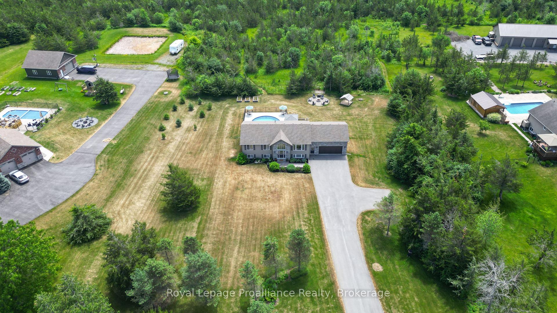 Photo 40 of 3471 County 3 Road, Prince Edward County, Ameliasburg Ward — HOMEH