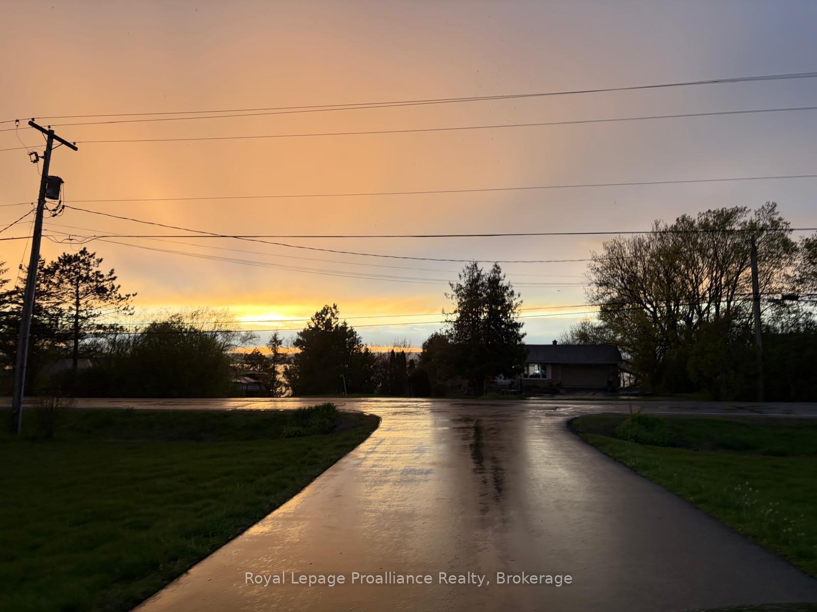 Photo 50 of 3471 County 3 Road, Prince Edward County, Ameliasburg Ward — HOMEH