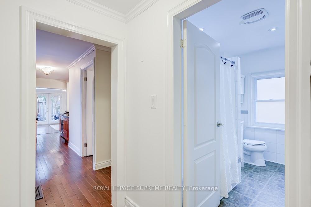 Photo 17 of 24 Wiley Avenue, Toronto, Danforth Village-East York — HOMEH