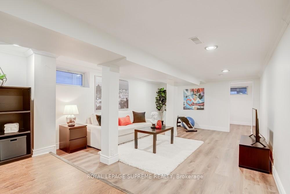 Photo 20 of 24 Wiley Avenue, Toronto, Danforth Village-East York — HOMEH