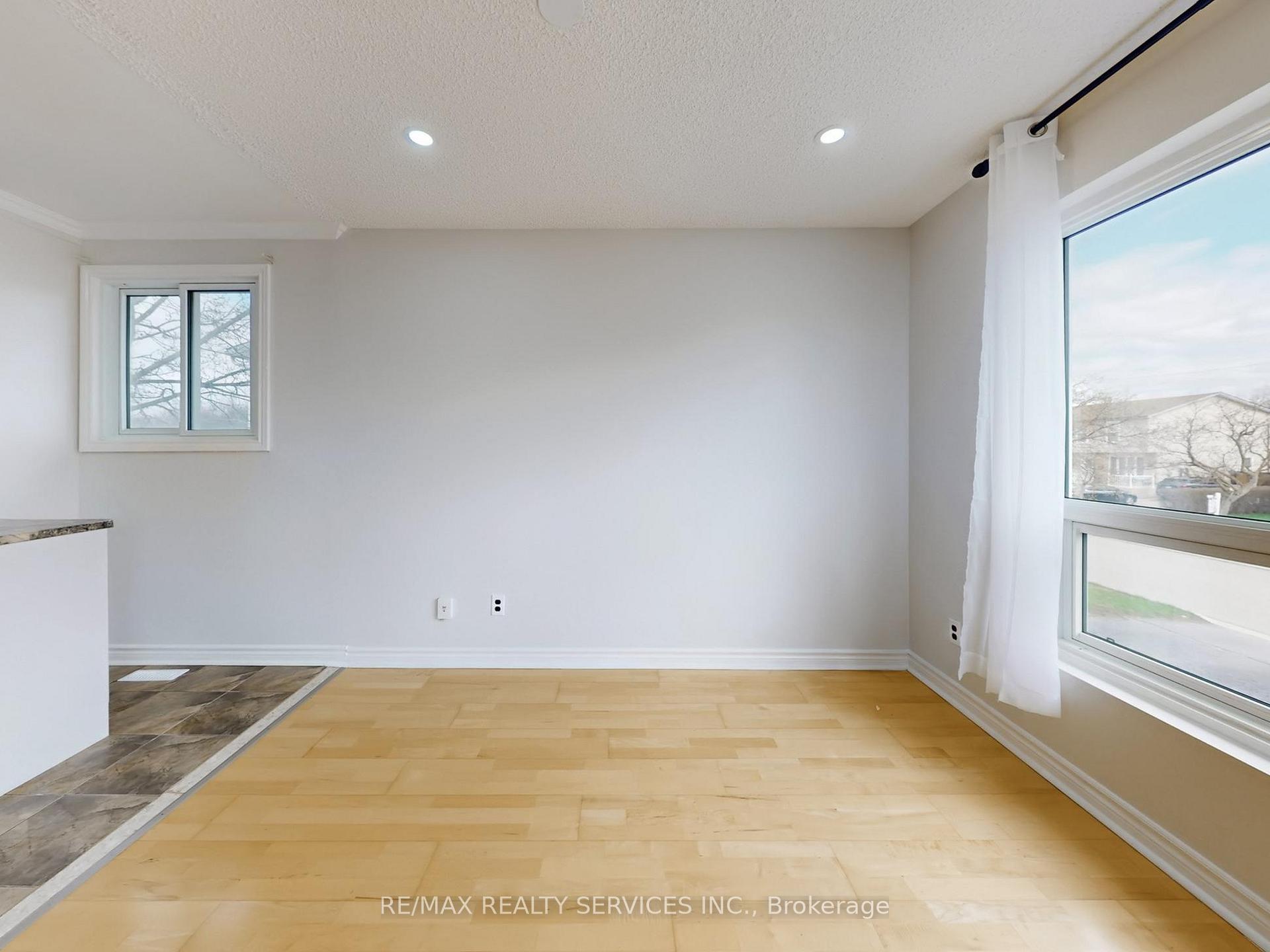 Photo 21 of 9 Glenridge Road, Brampton, Northgate — HOMEH