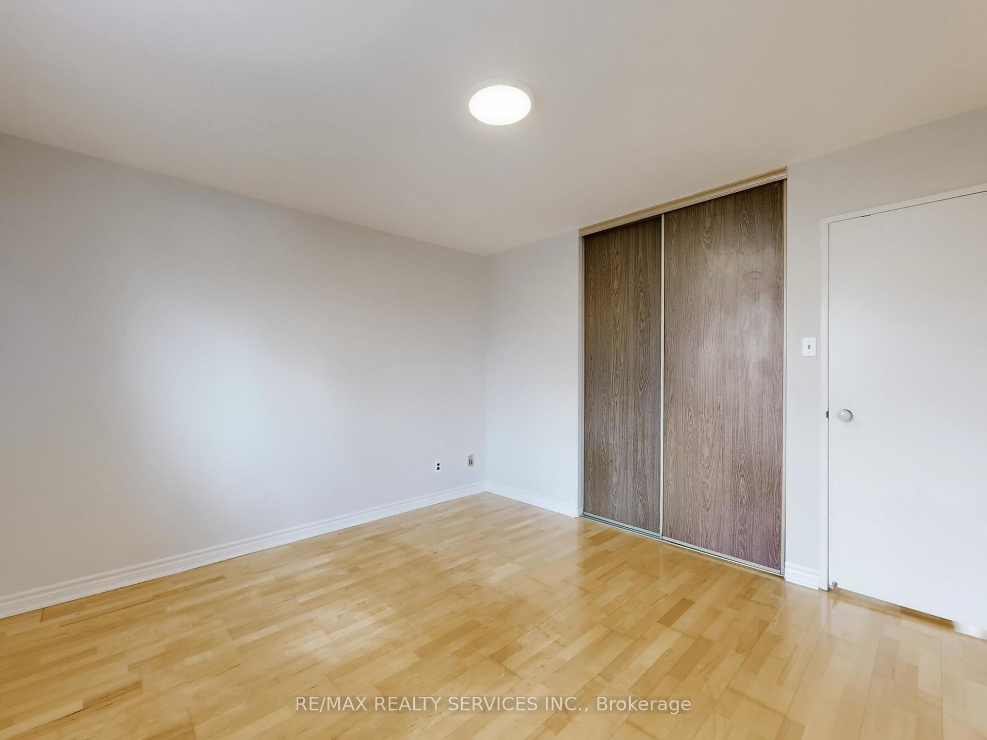 Photo 27 of 9 Glenridge Road, Brampton, Northgate — HOMEH