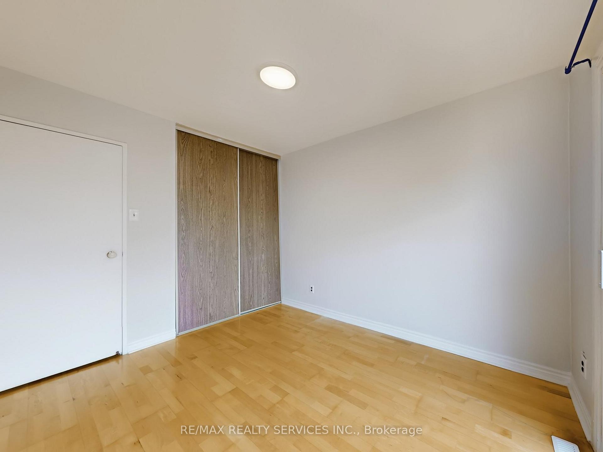 Photo 32 of 9 Glenridge Road, Brampton, Northgate — HOMEH