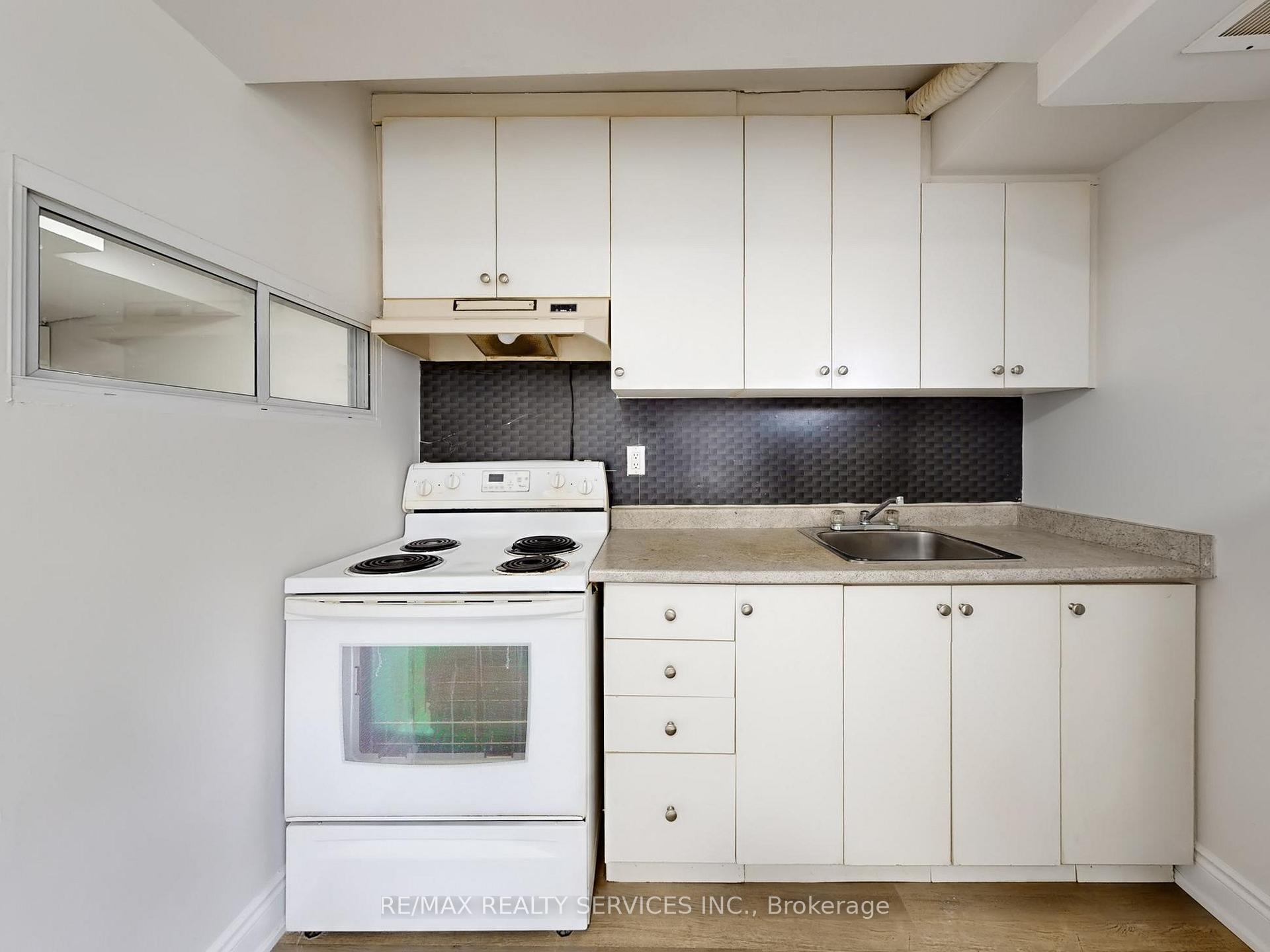 Photo 40 of 9 Glenridge Road, Brampton, Northgate — HOMEH