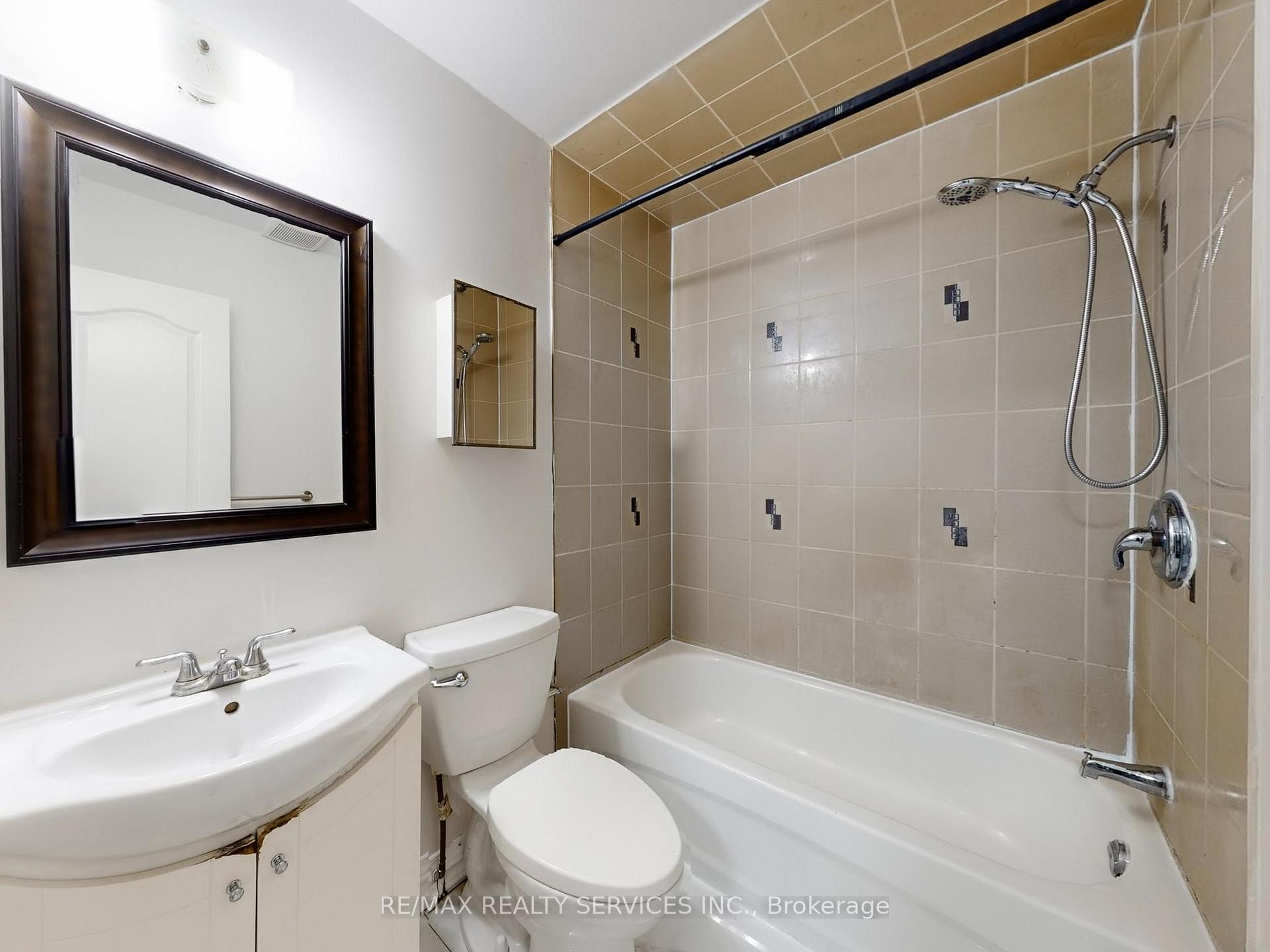 Photo 44 of 9 Glenridge Road, Brampton, Northgate — HOMEH