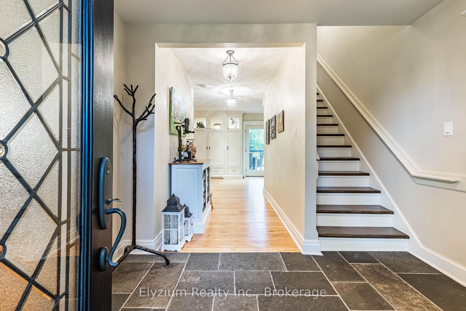 Photo 3 of 27 Cedar Drive, Caledon, Rural Caledon — HOMEH