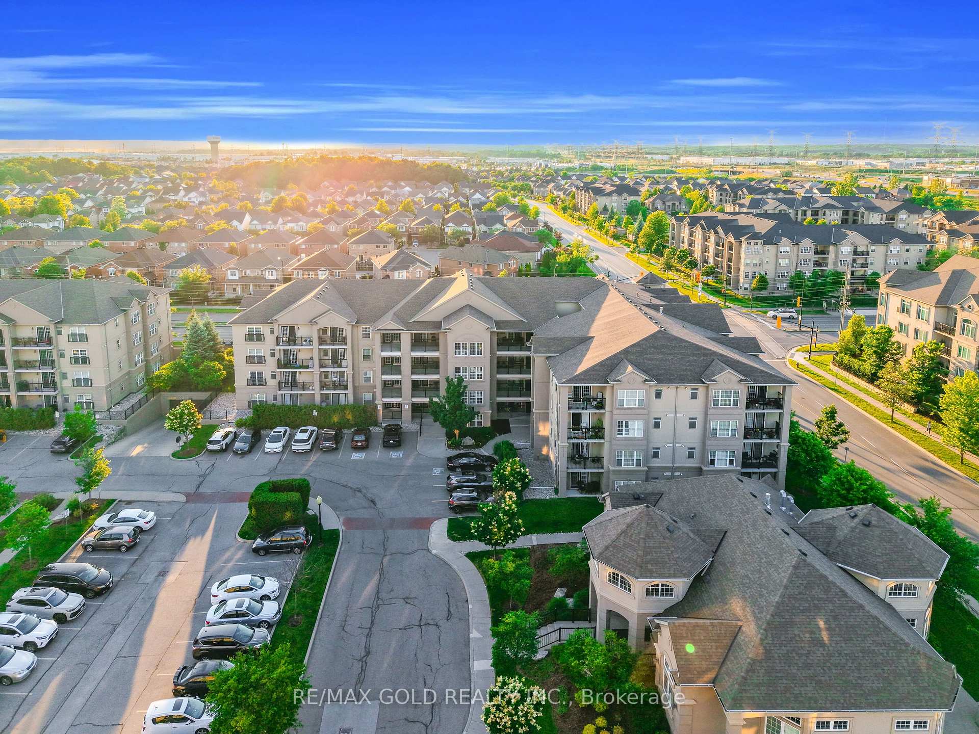 Photo 6 of Unit 210, 1380 Main Street E, Milton, Dempsey — HOMEH