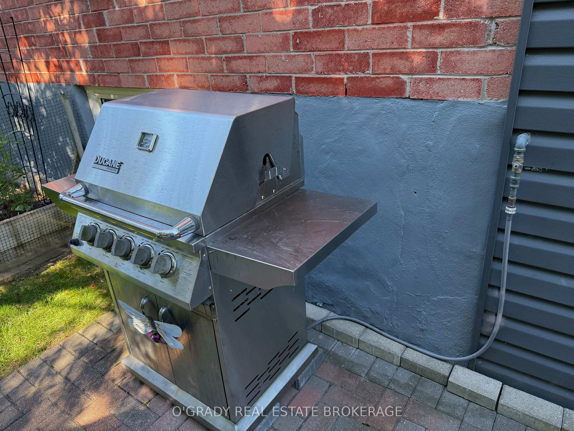 Photo 43 of 1442 Windsor Drive, Brockville, Brockville — HOMEH