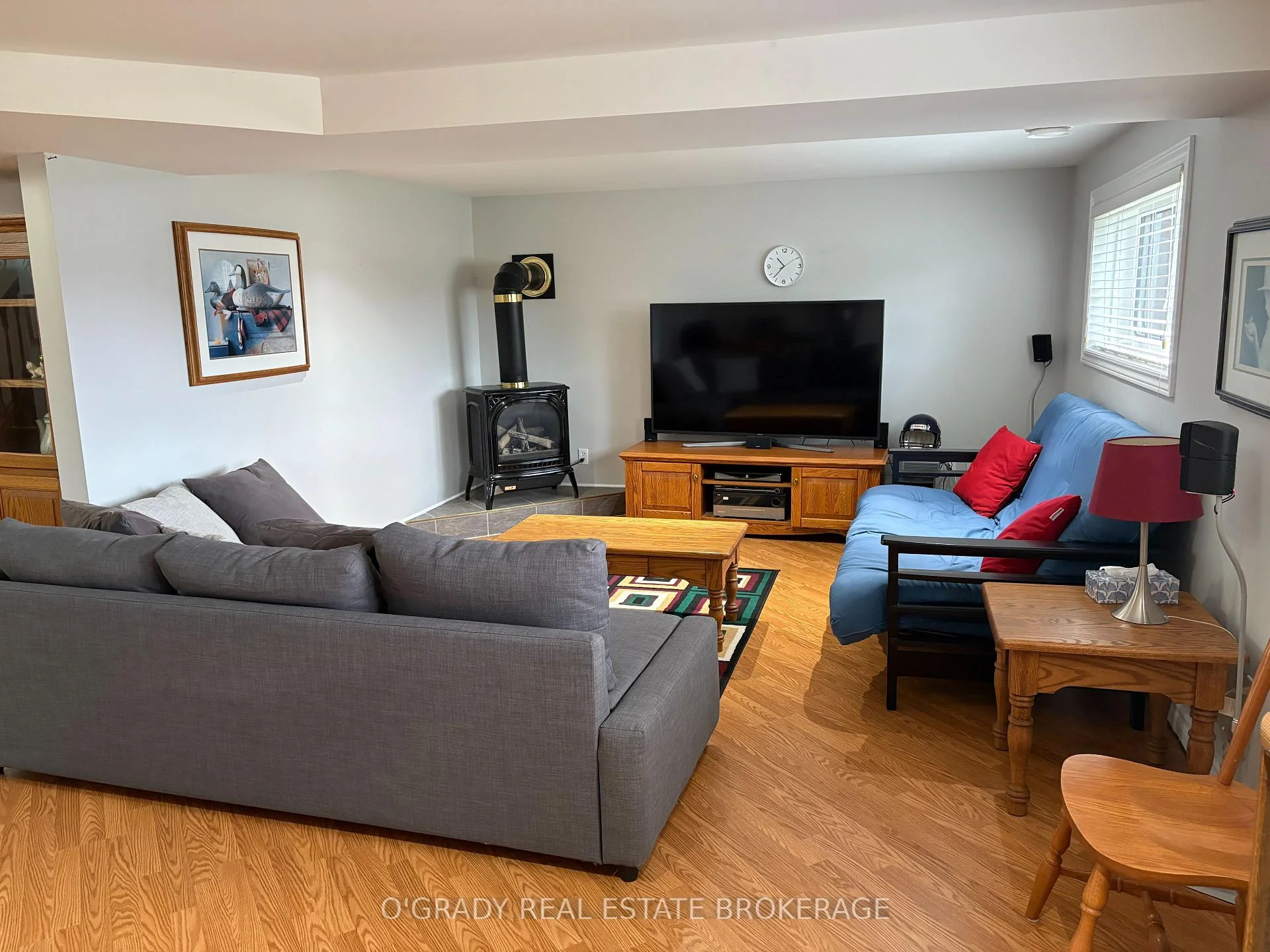 Photo 28 of 1442 Windsor Drive, Brockville, Brockville — HOMEH