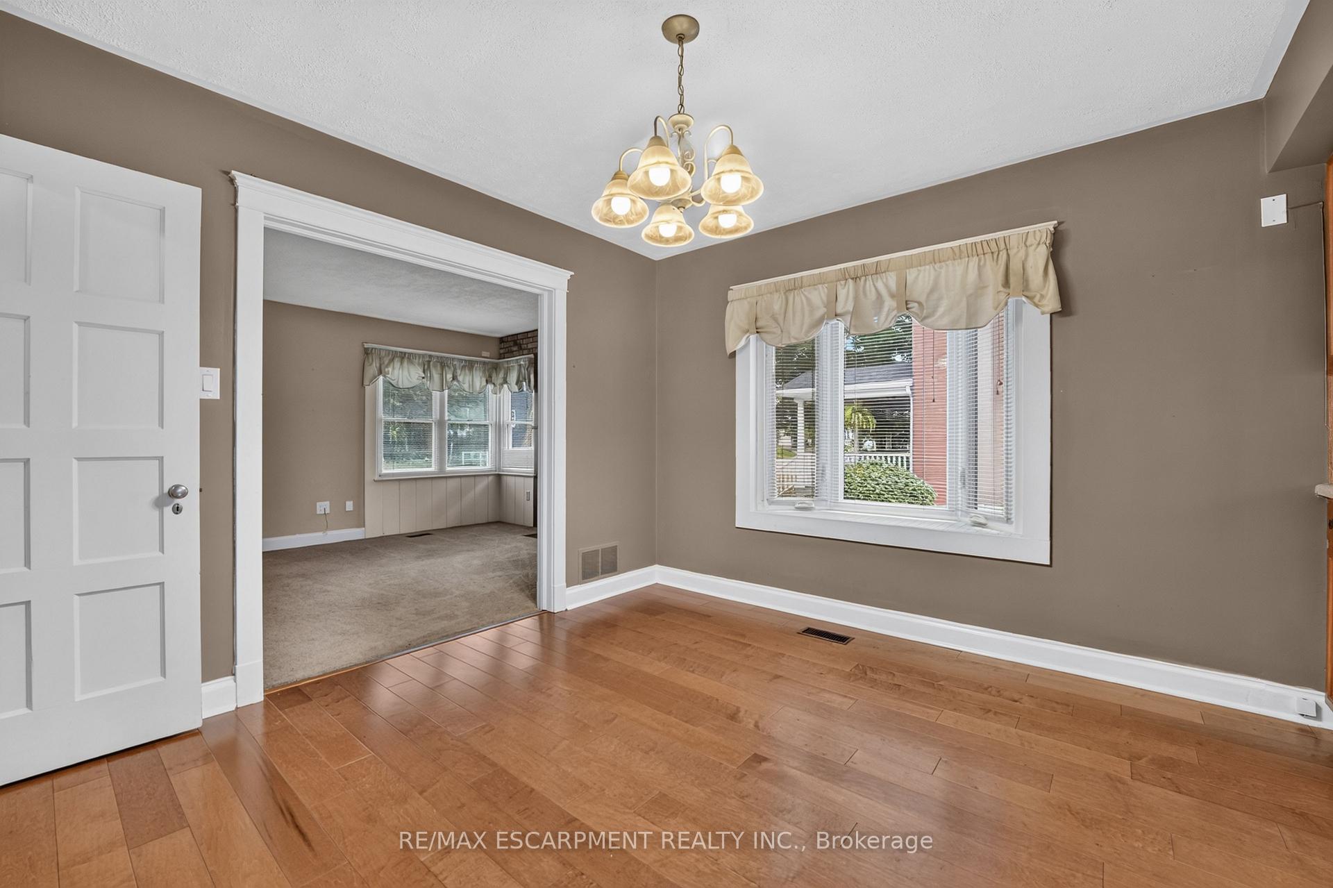 Photo 12 of 4937 King Street, Lincoln, Beamsville — HOMEH