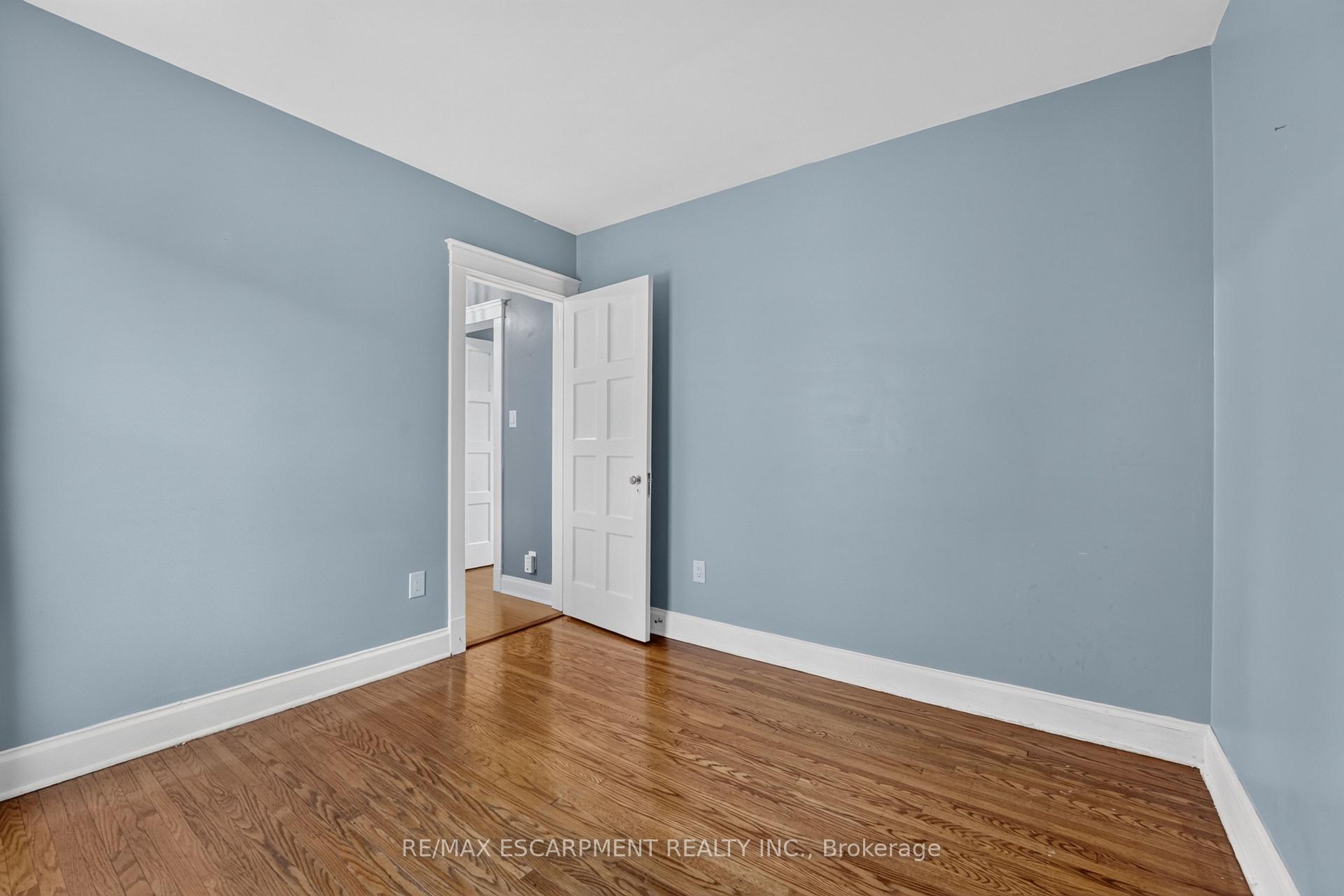 Photo 22 of 4937 King Street, Lincoln, Beamsville — HOMEH