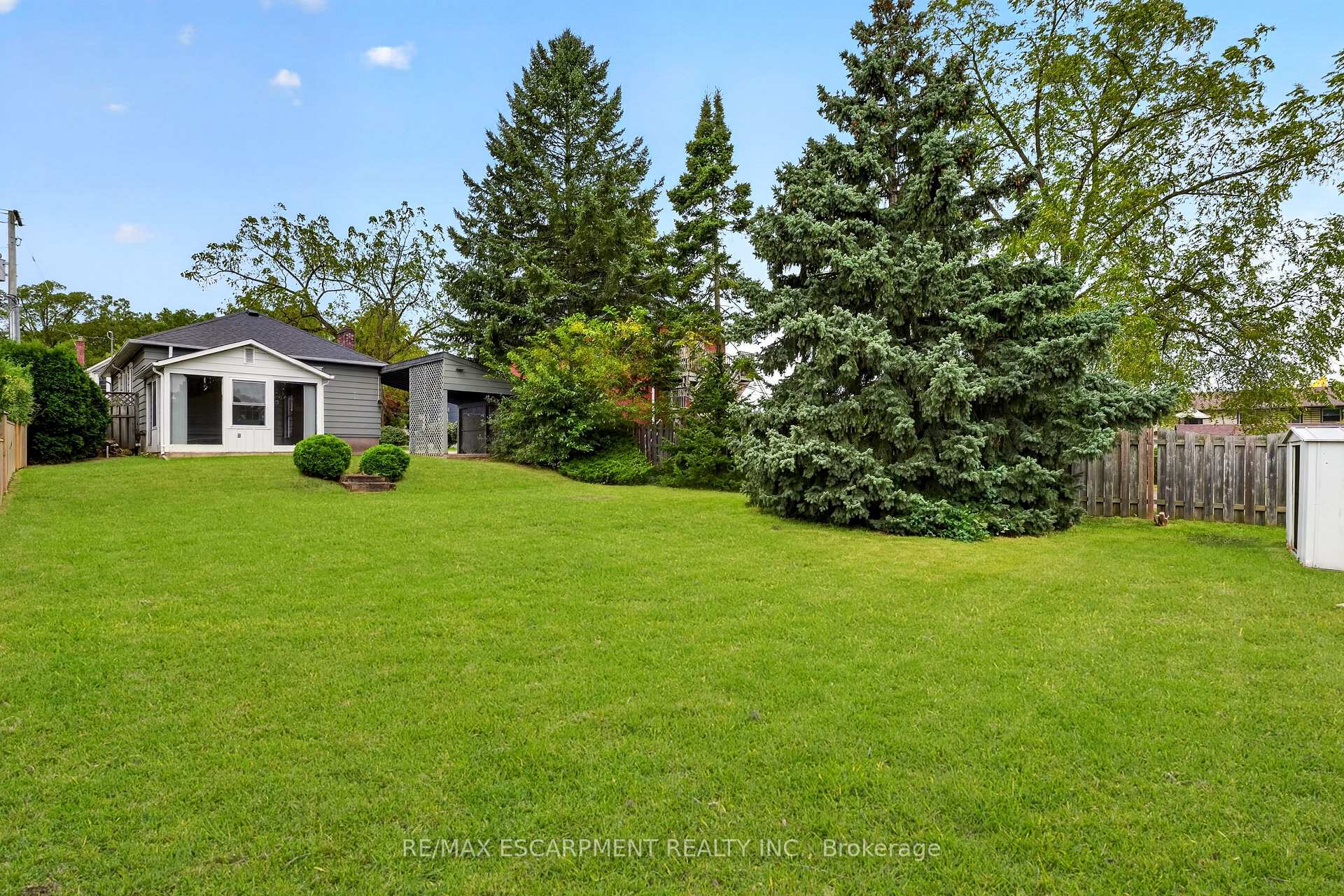 Photo 46 of 4937 King Street, Lincoln, Beamsville — HOMEH