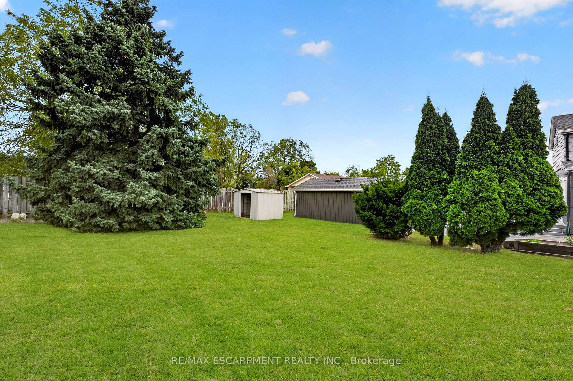 Photo 47 of 4937 King Street, Lincoln, Beamsville — HOMEH