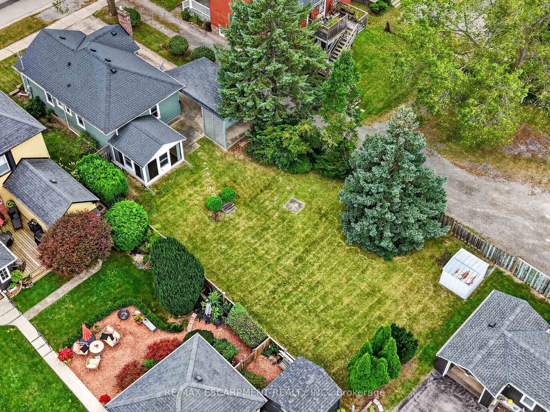 Photo 53 of 4937 King Street, Lincoln, Beamsville — HOMEH