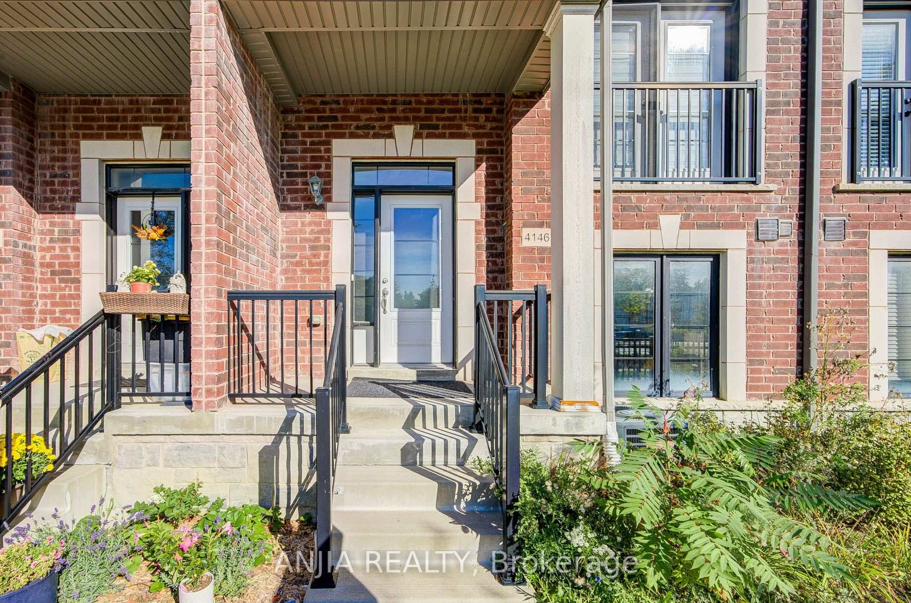 Photo 3 of 4146 Highway 7 Road E, Markham, Unionville — HOMEH