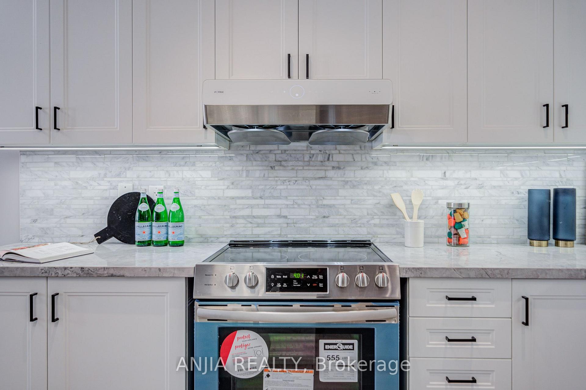 Photo 27 of 4146 Highway 7 Road E, Markham, Unionville — HOMEH