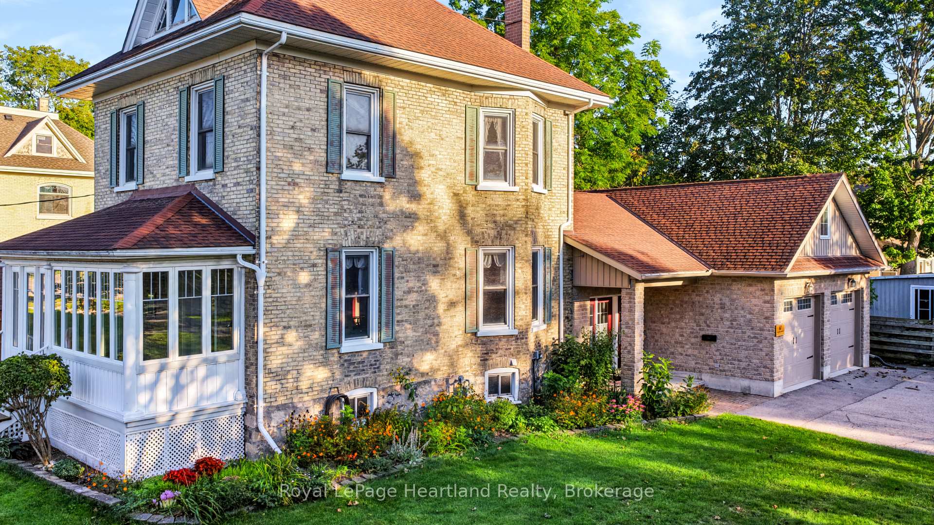 Photo 4 of 67 Elgin Avenue W, Goderich, Goderich (Town) — HOMEH