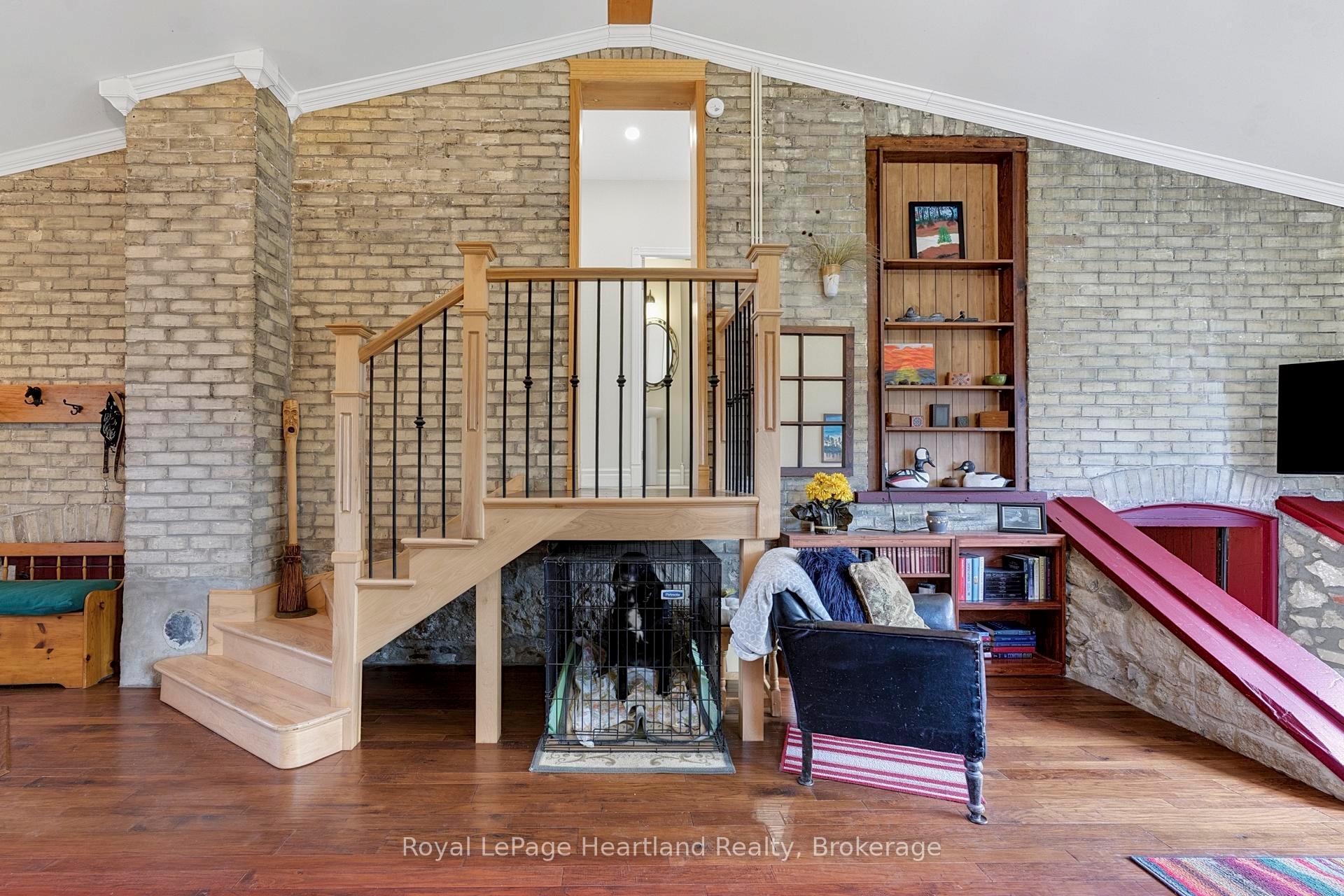 Photo 7 of 67 Elgin Avenue W, Goderich, Goderich (Town) — HOMEH