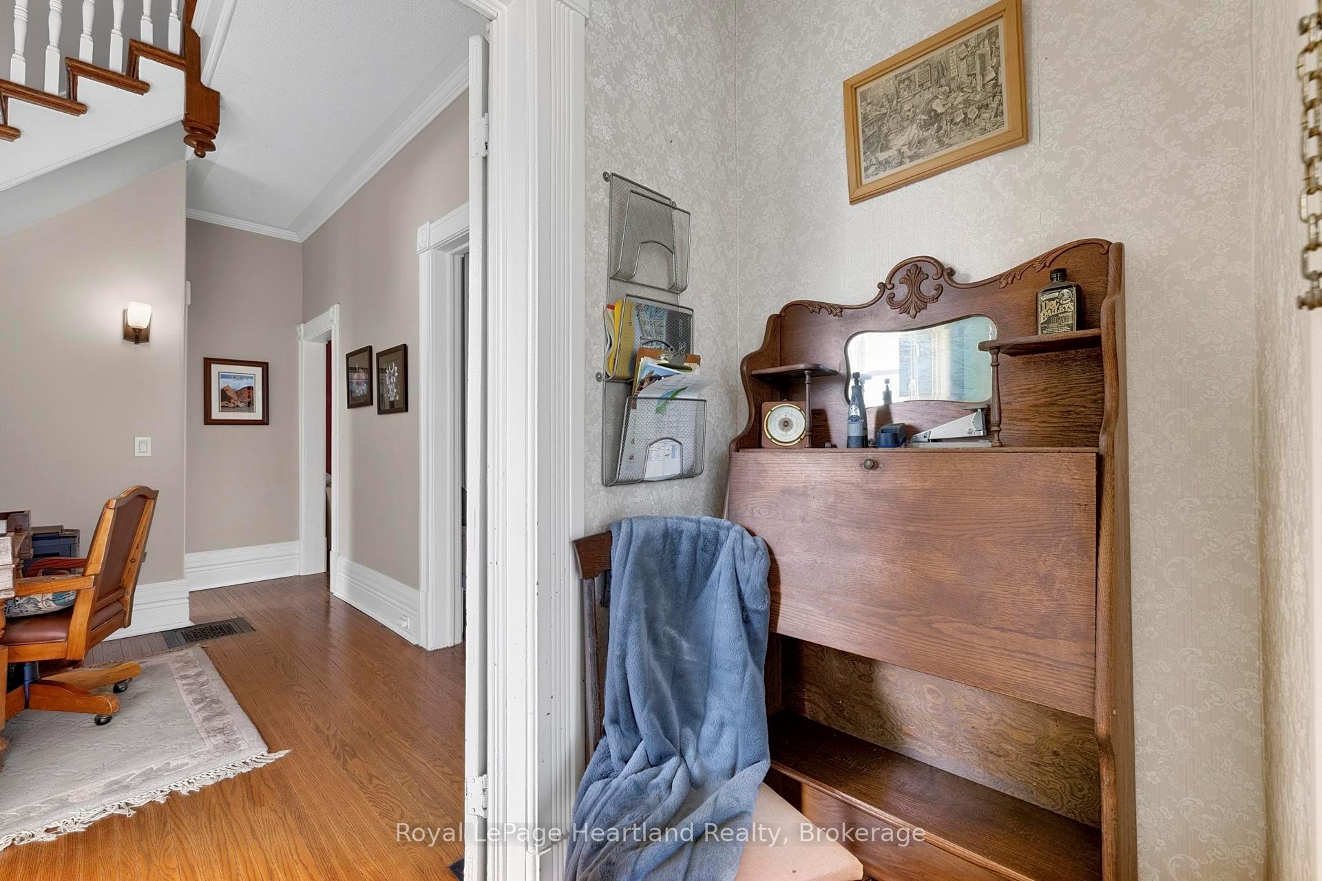 Photo 24 of 67 Elgin Avenue W, Goderich, Goderich (Town) — HOMEH