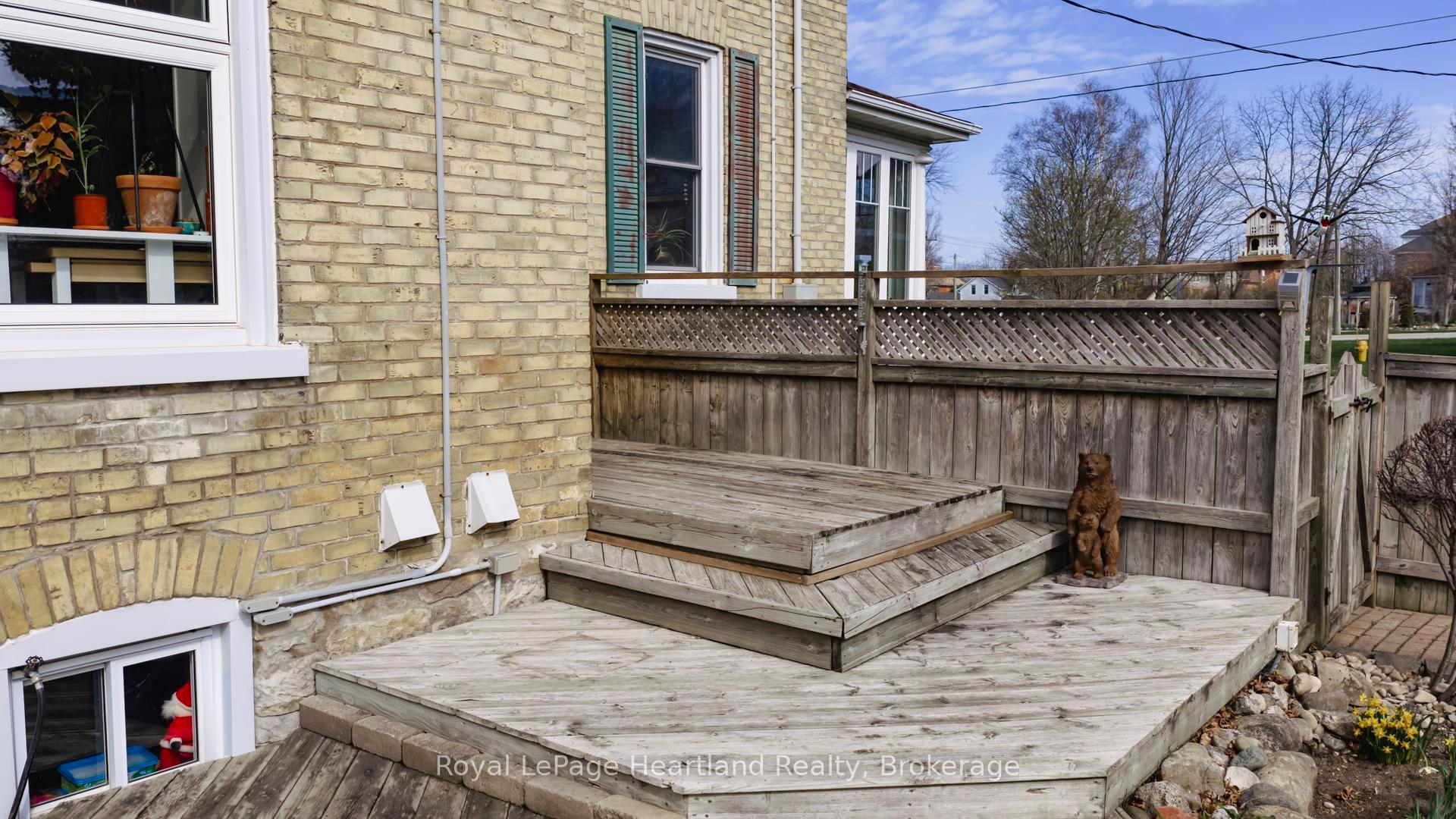 Photo 43 of 67 Elgin Avenue W, Goderich, Goderich (Town) — HOMEH